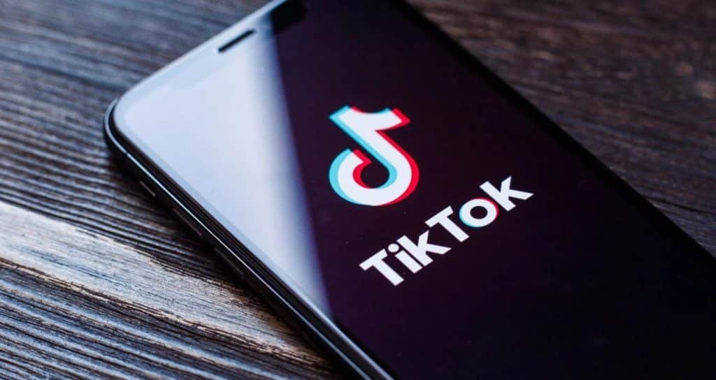 TikTok tenta sobreviver nos Estados Unidos; entenda