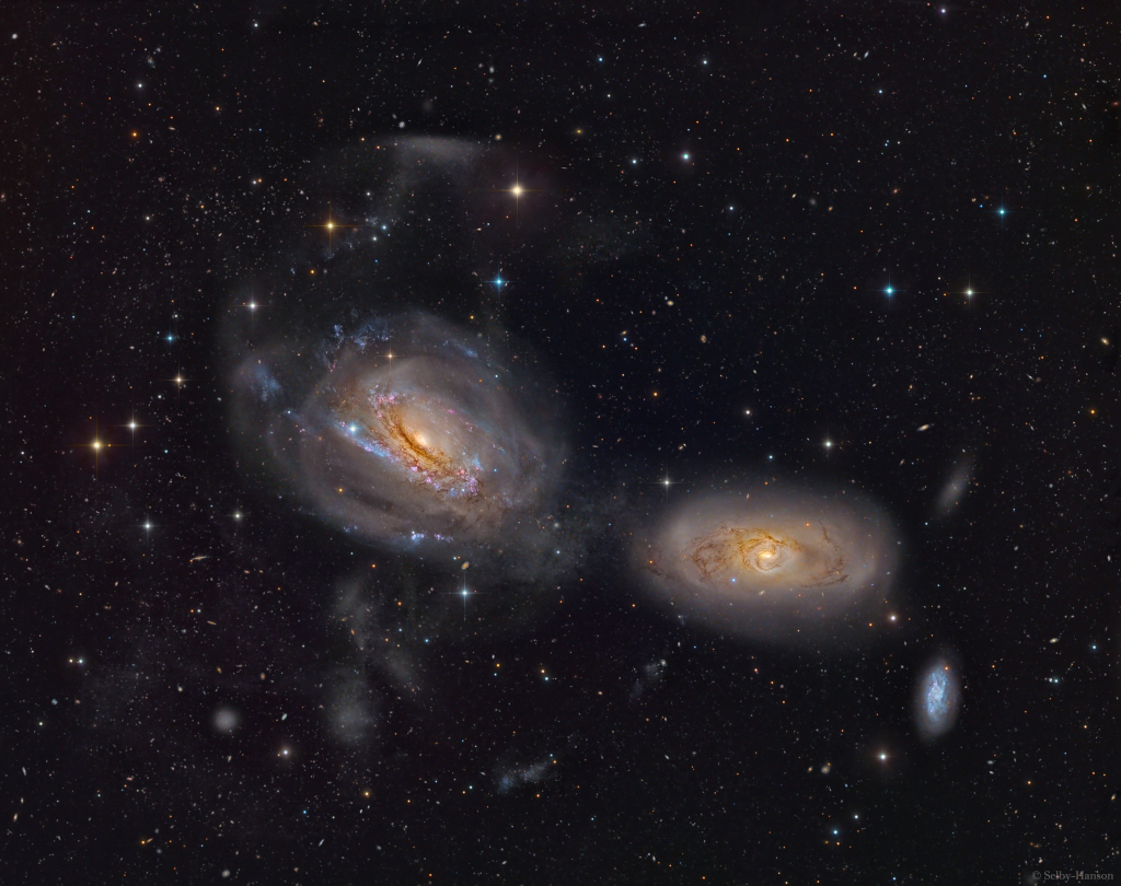 Encontro de galáxias e luz zodiacal nas imagens astronômicas da semana