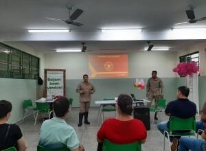 Servidores da EE Professora Nair Palácio de Souza realizam formação de brigada de incêndio