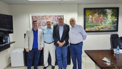 Carlão, Dr. Victor Rocha e Dr. Jamal se reúnem com presidente do Tribunal de Contas, Jerson Domingos