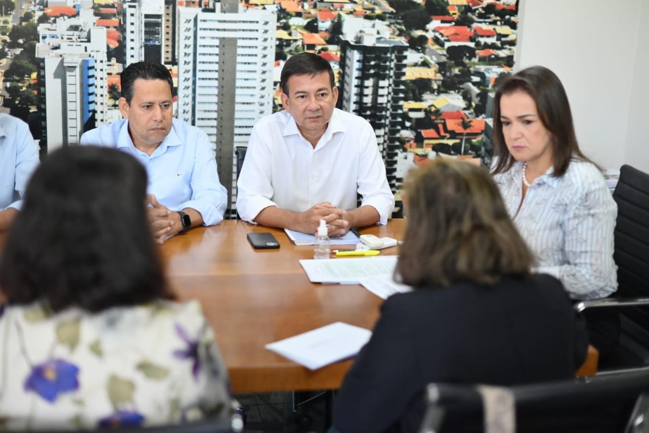 Comissão de Proteção a Criança e Adolescente apresenta relatório sobre a situação dos Conselhos Tutelares à prefeita Adriane Lopes