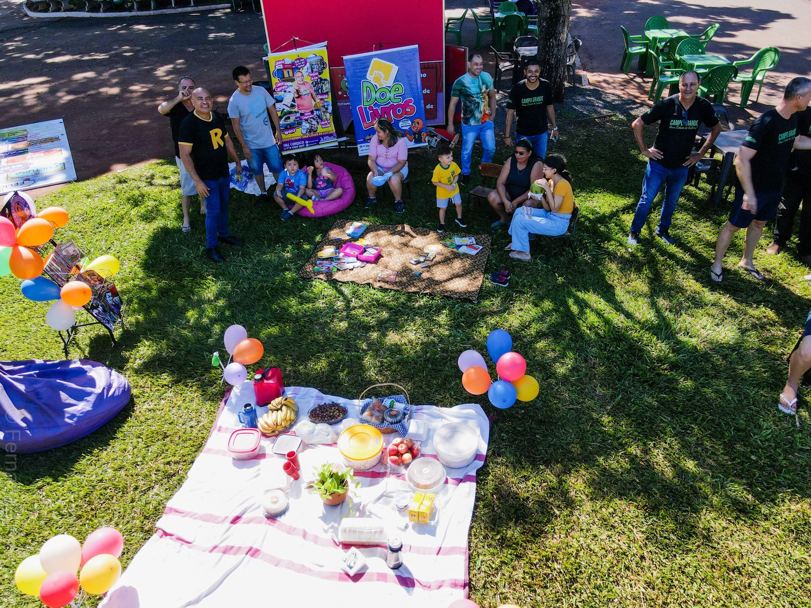 Ronilço Guerreiro comemora Dia Mundial do Livro com evento no Parque das Nações