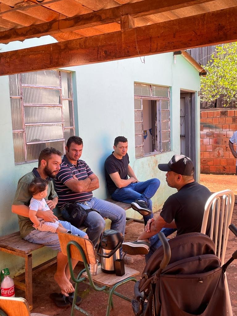 Em visita à região Lagoa, Professor Riverton conversa com moradores e comprova sua atenção aos bairros da Capital.