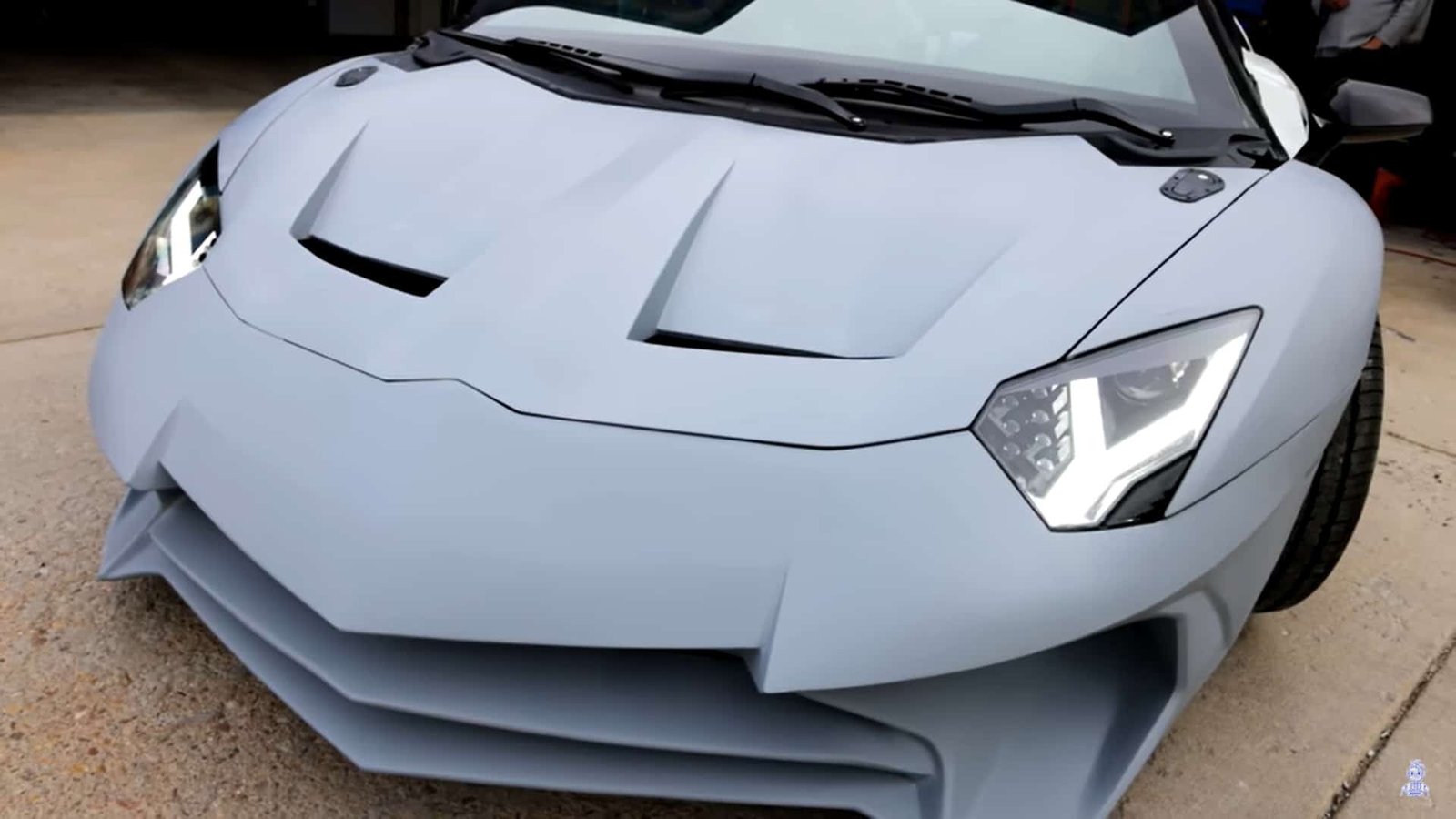 Frente do Lamborghini impresso em 3D