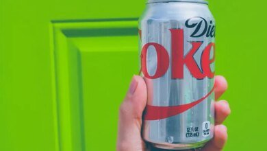 Aspartame: adoçante da Coca Zero pode ser cancerígeno, diz OMS
