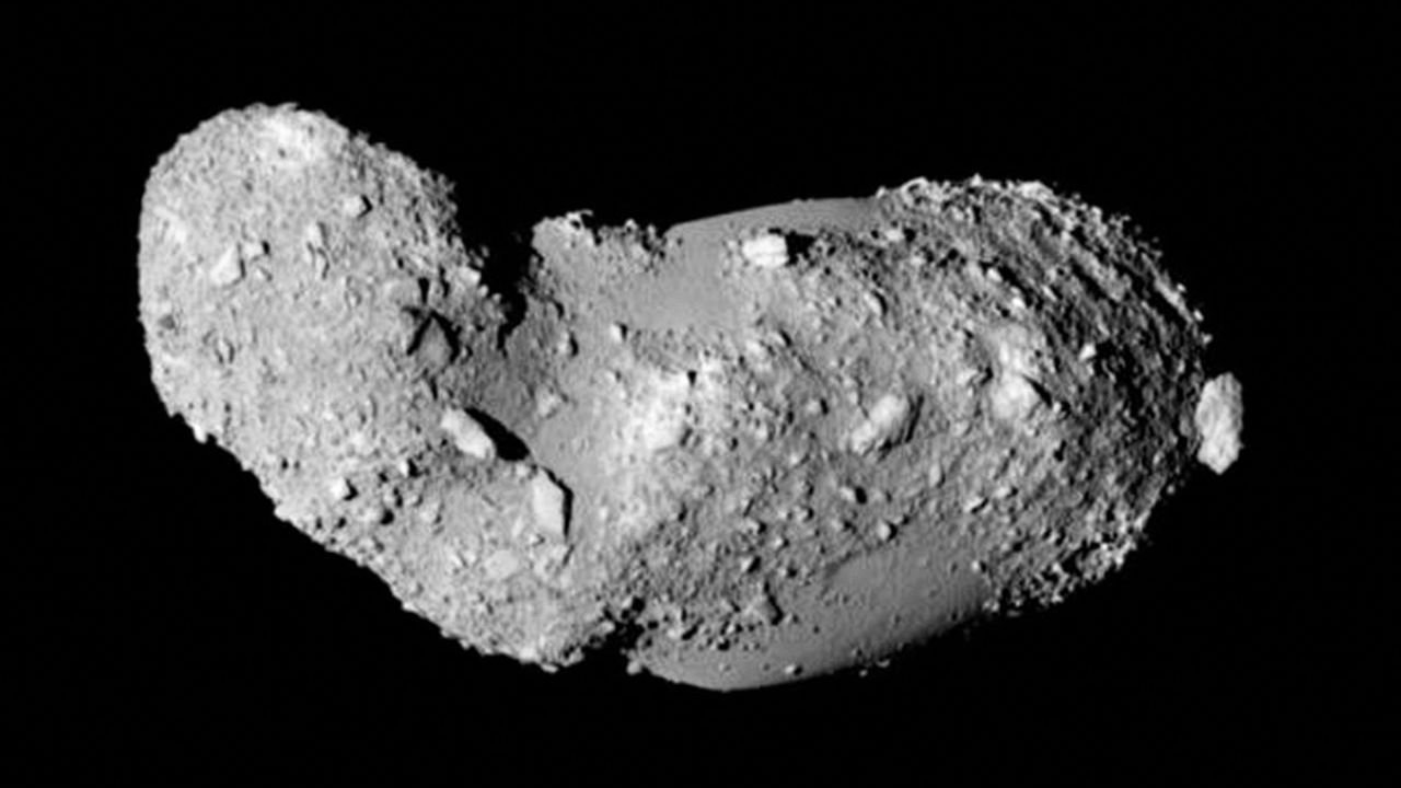 Sal no asteroide Itokawa pode ser pista de como a água veio para a Terra