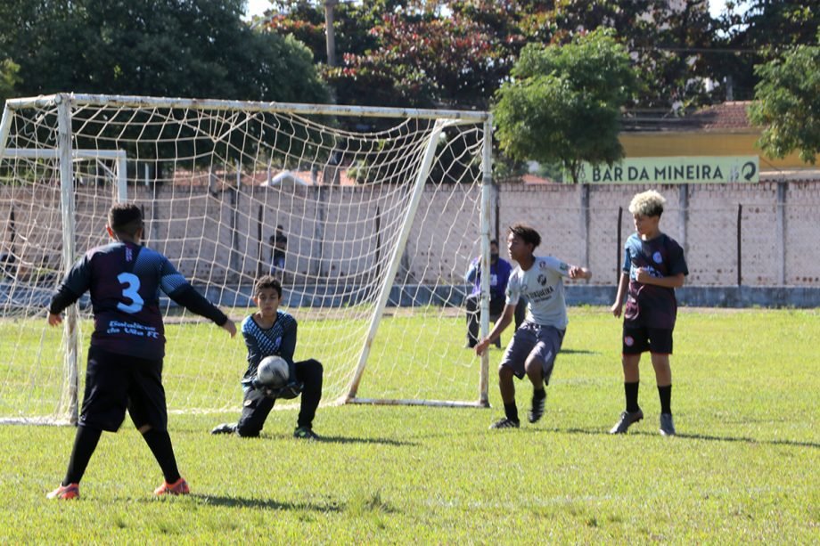 Veja como foram os primeiros embates do Campeonato Municipal de Futebol das Categorias de Base no último domingo (25)