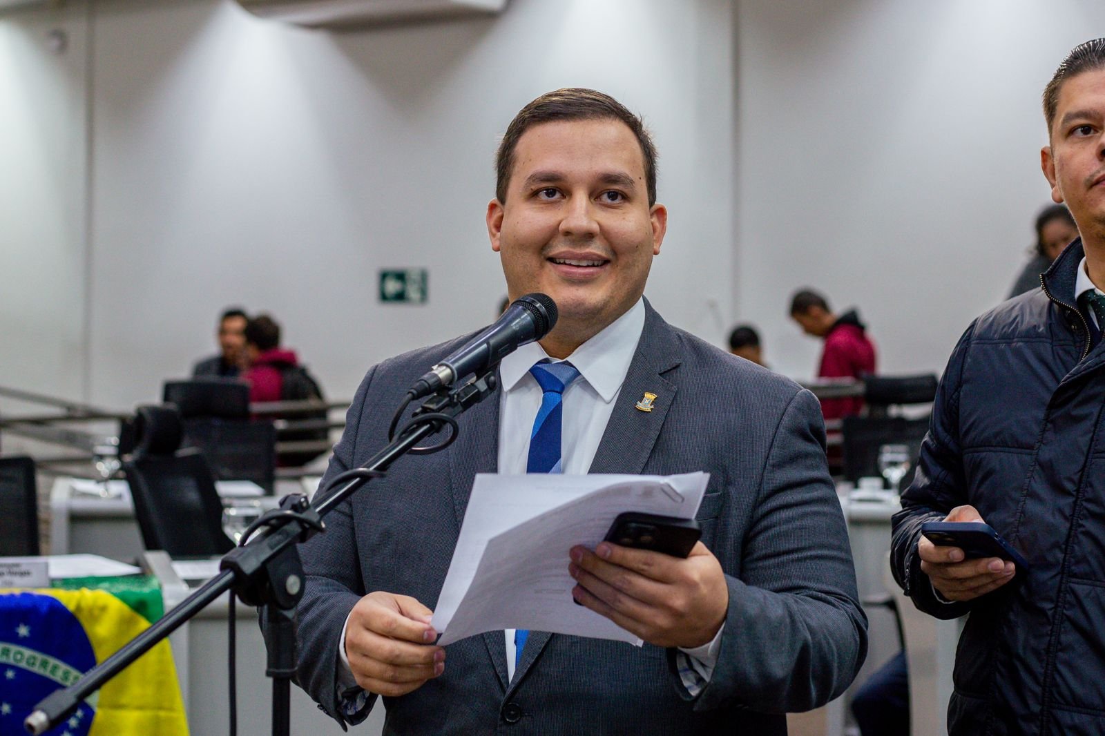 Vereador William Maksoud reivindica construção de pista de caminhada para moradores da região Prosa