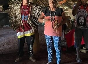 Estudantes da EE Antônia da Silveira Capilé realizam aula de campo na reserva Jaguapiru