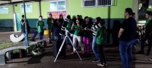 Estudantes da EE Floriano Viegas Machado realizam observação lunar