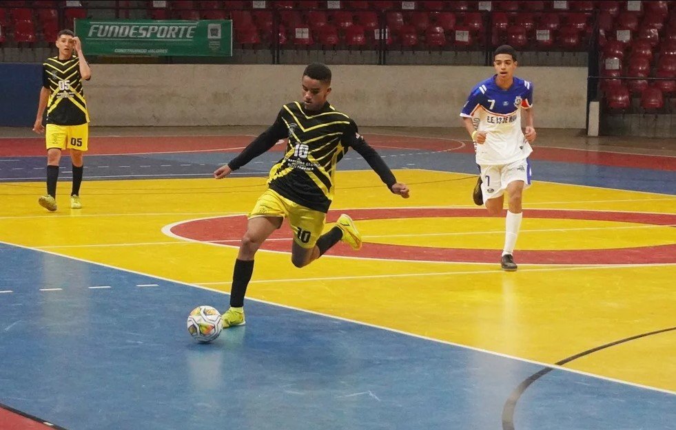 Campeonato Municipal de Futsal Série A e B entra na reta final