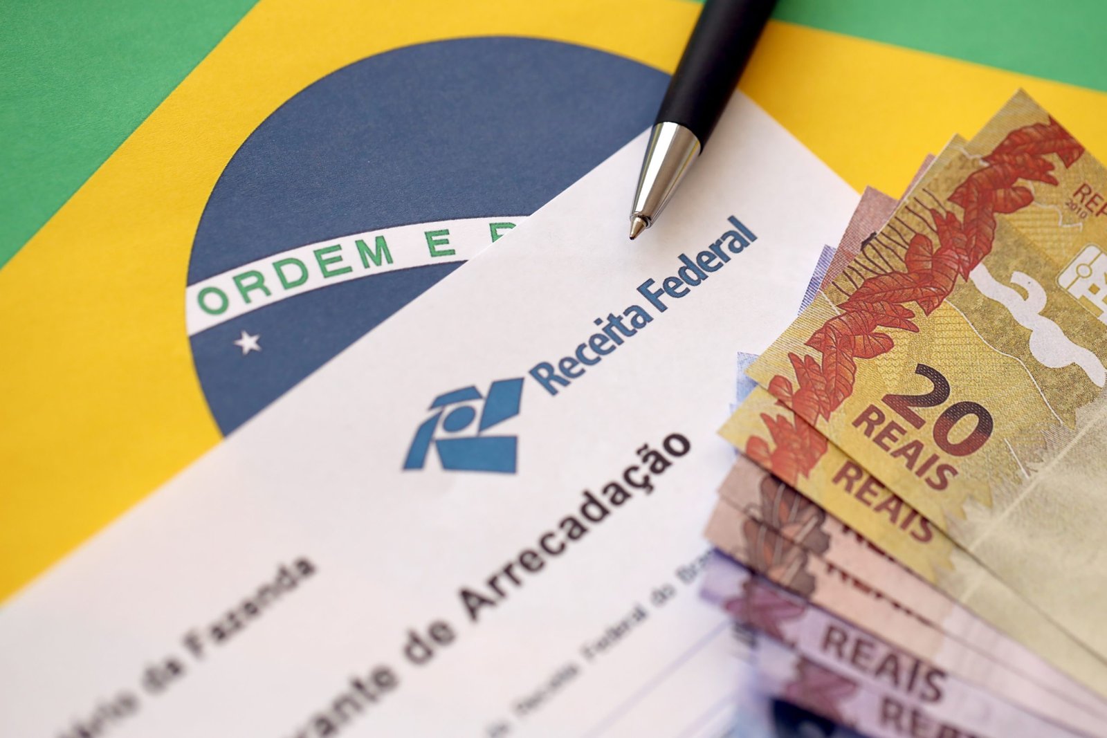 Foi taxado em sua compra de até US$ 50 na Shein? Veja como resolver!