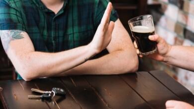Qual é o efeito de parar de beber álcool para a saúde?