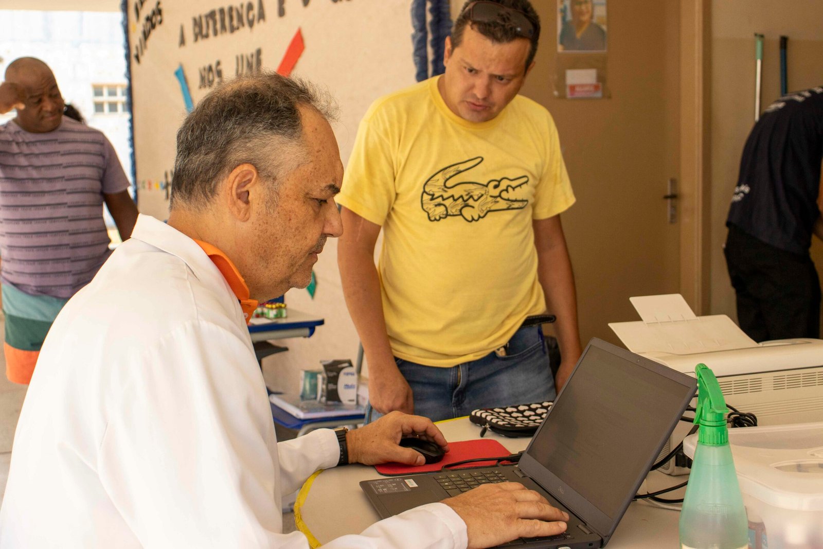 Gabinete do vereador Prof. André Luis participa do Mutirão do Povo no bairro Paulo Coelho Machado