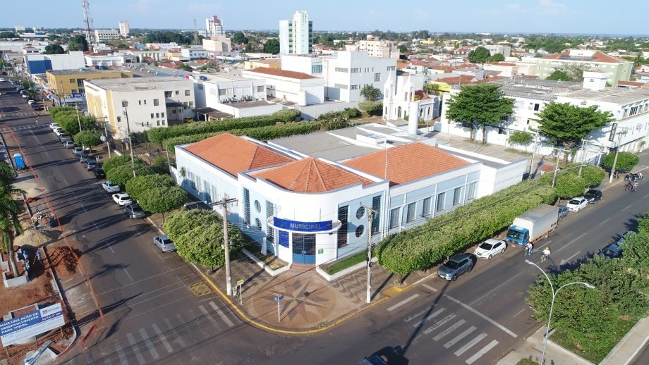 Veja o que abre e o que fecha durante o feriado e ponto facultativo de 02 e 03 de novembro