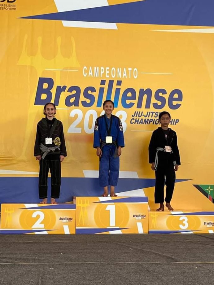 Família Gopfert conquista duas medalhas de prata e uma de bronze no Campeonato Brasileiro de Jiu-Jitsu Championship 2023