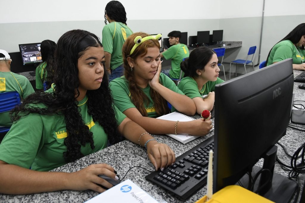 Pré-matrícula da Rede Estadual de Ensino de MS pode ser realizada até 4 de janeiro