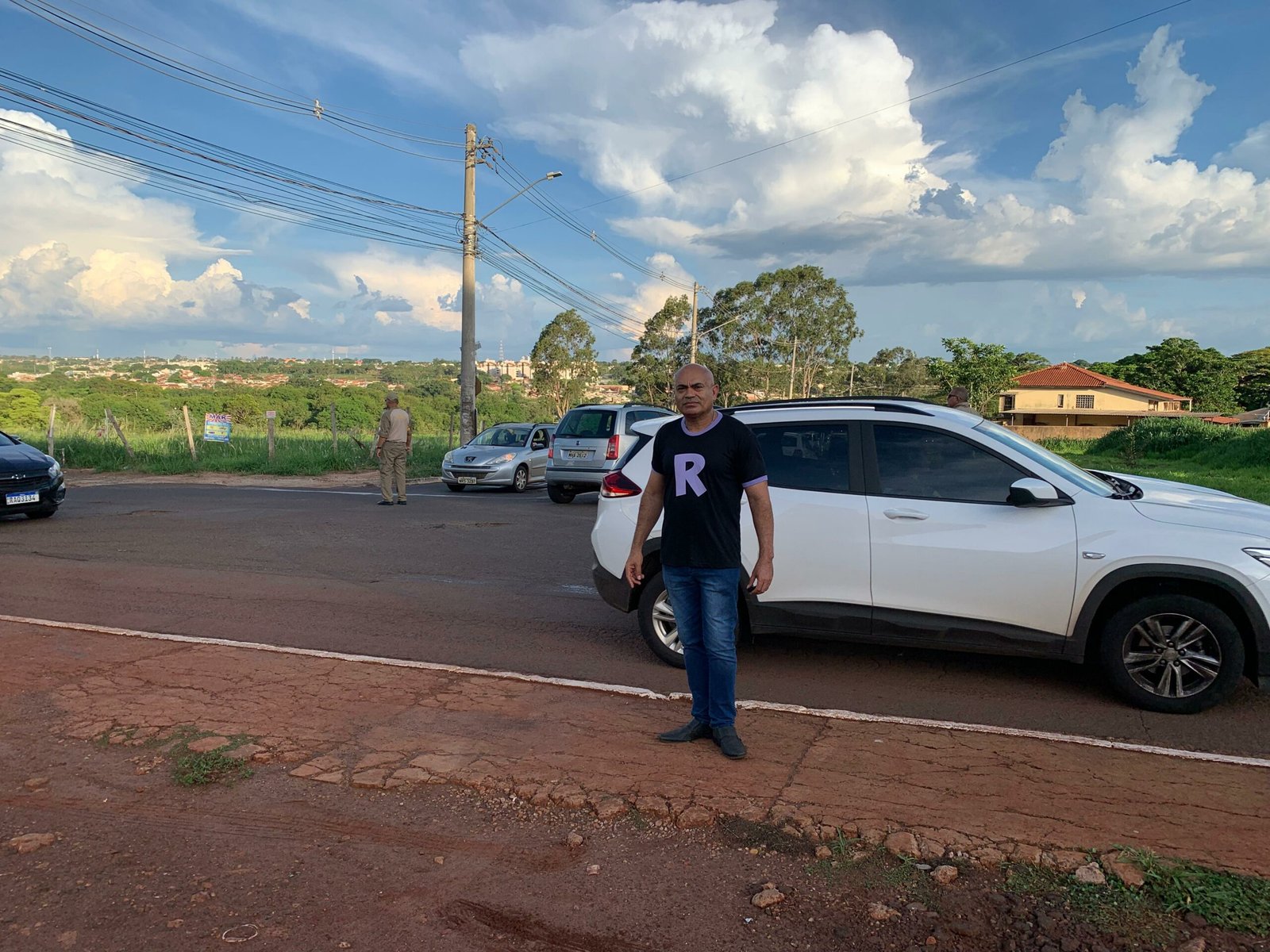 Ronilço Guerreiro solicita instalação de semáforo na esquina das ruas Seminário e Canaã