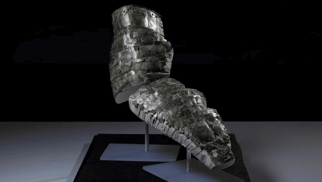 Armadura romana incrivelmente rara é reconstruída na Escócia; veja