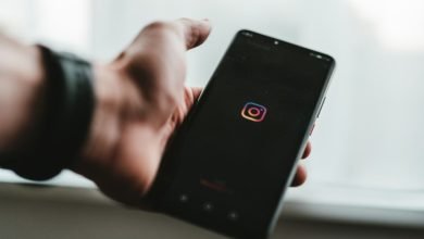 Instagram irá sugerir que adolescentes fechem o app durante a noite