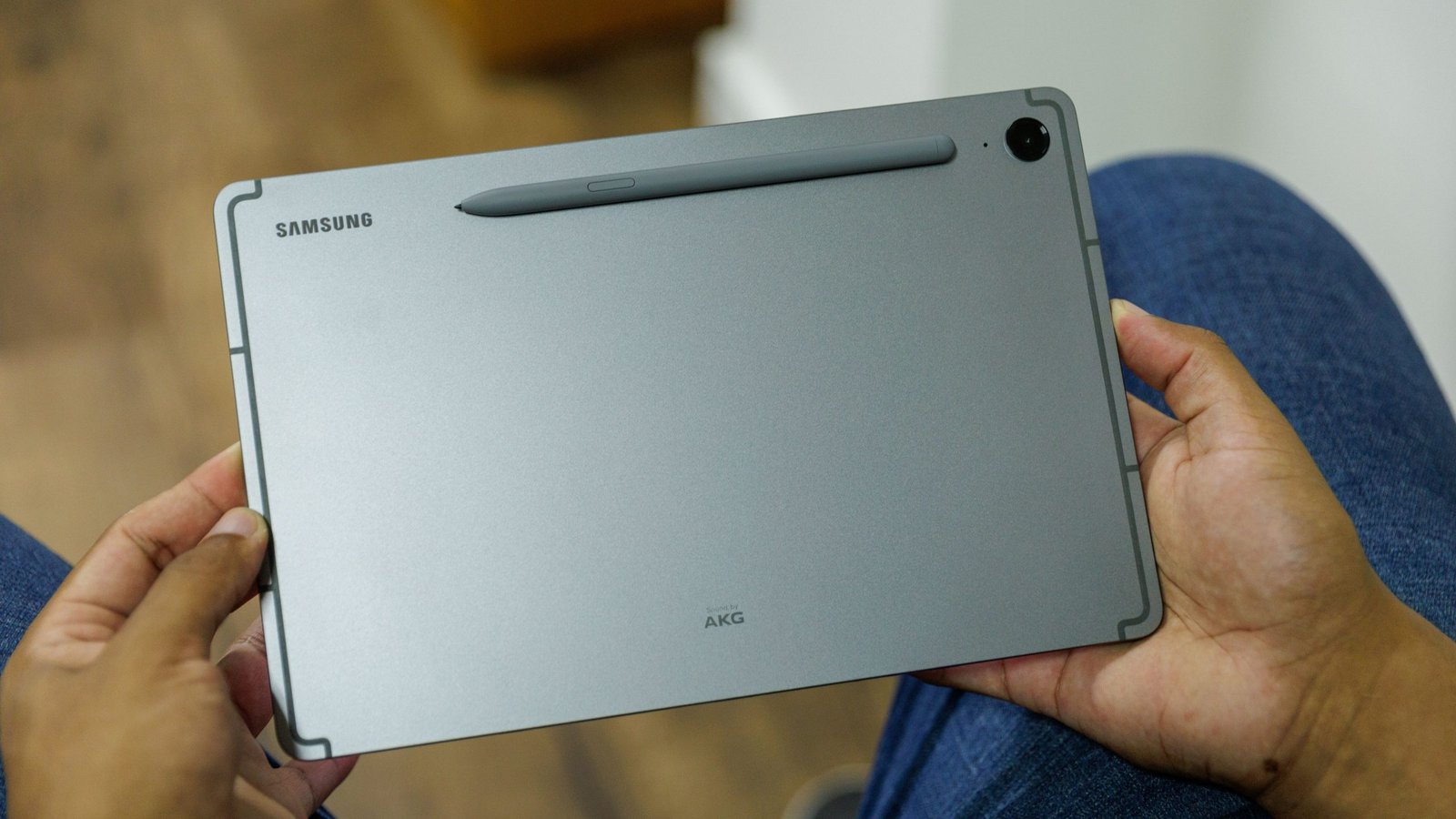 🔥 PARCELADO | Compre tablet Galaxy Tab S9 FE em ótimo preço com cupom