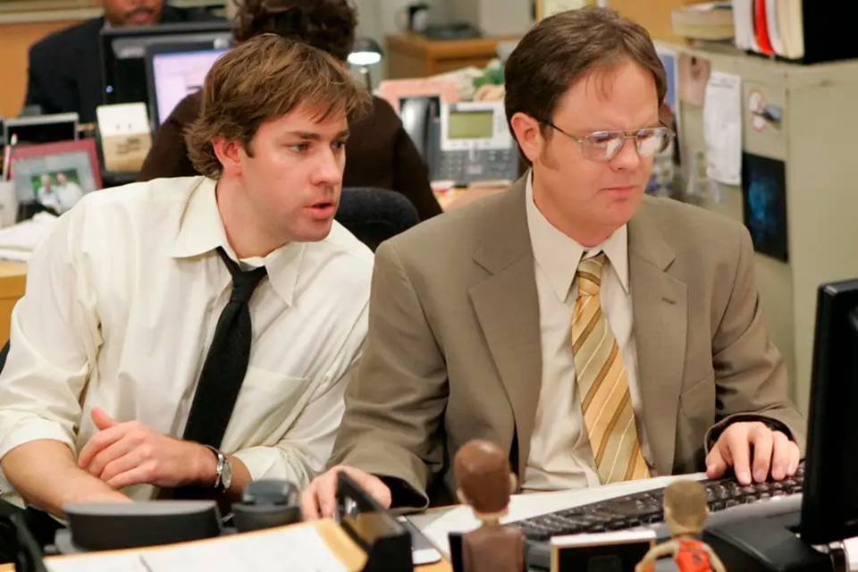 Imagem de: The Office: quanto dinheiro Jim gastou perturbando Dwight?