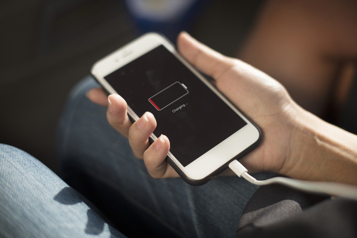 Aplicativo que descarrega o celular: como descobrir e ajustar uso da bateria