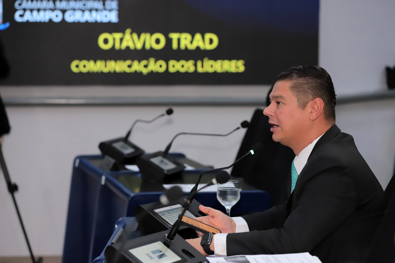 Aprovado projeto do vereador Otávio Trad que institui a Medalha Legislativa Manoel Estevão Júnior