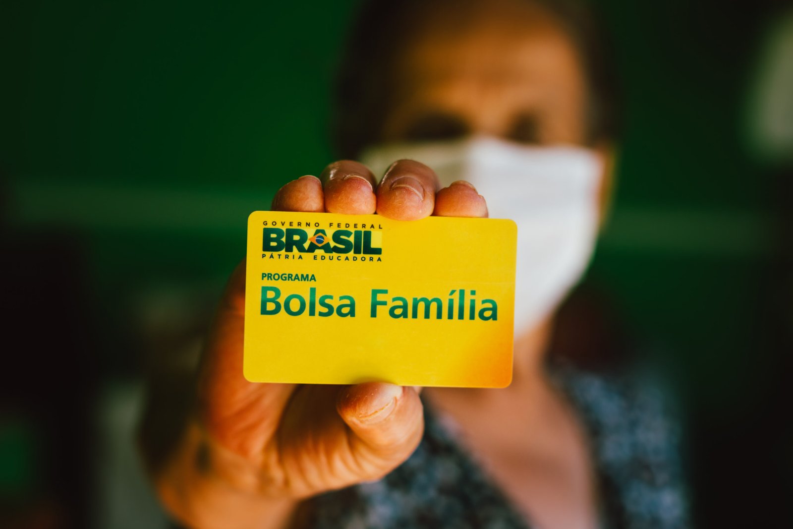 Governo planeja revisar dados de 7 milhões de famílias do Bolsa Família