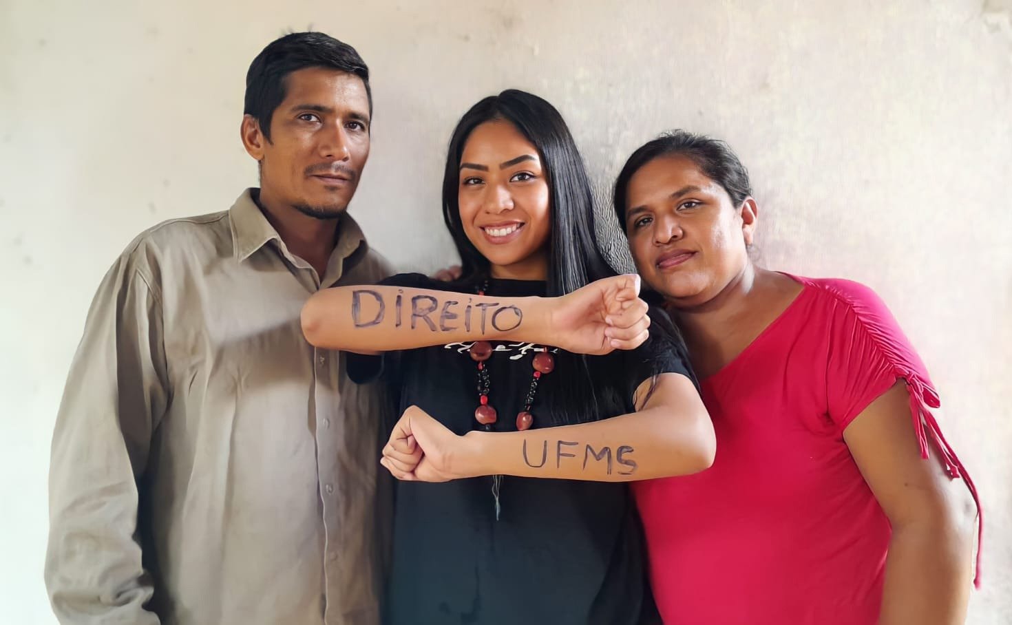 Jovem Terena da Rede Estadual de Ensino é aprovada em primeiro lugar em curso de Direito de universidade pública de MS