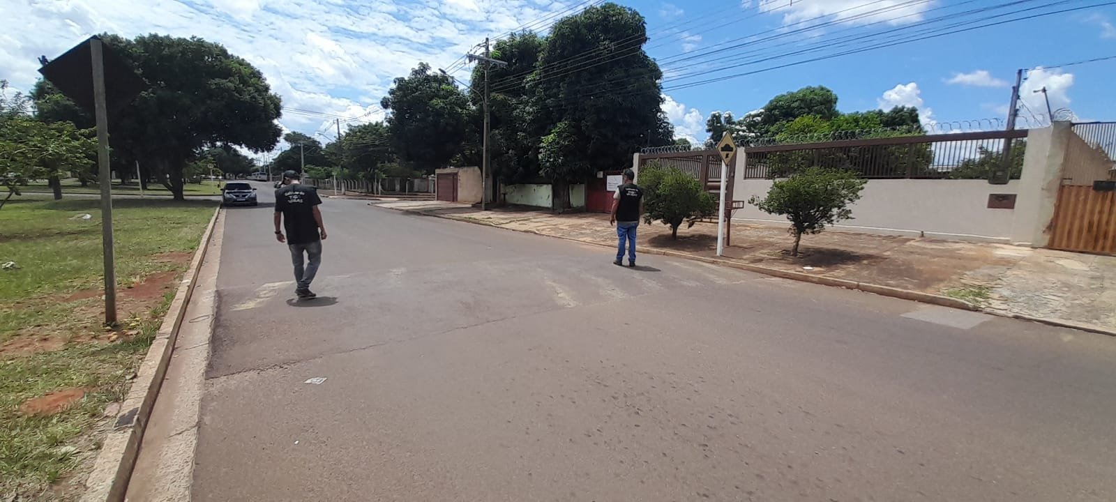 Vereador Tiago Vargas solicita serviço de pintura de quebra-molas no bairro Jardim Monumento