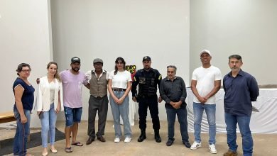 Assembleia dos Moradores do Portal da Lagoa reúne autoridades e comunidade para discutir segurança, com presença do Vereador Junior Coringa