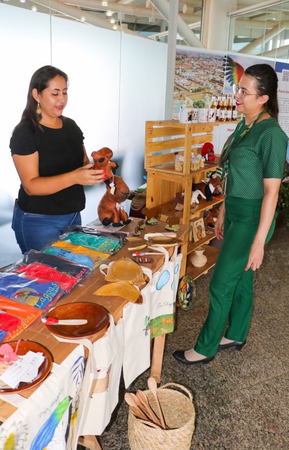 Casa do Artesão inaugura espaço no Aeroporto Municipal Plínio Alarcon