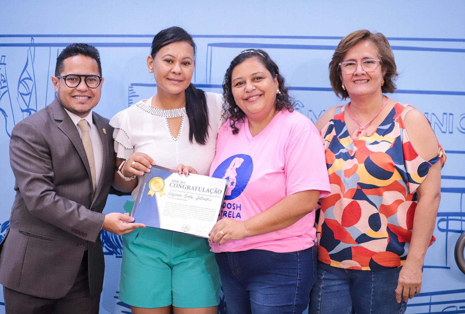 Papy homenageia agente comunitária de saúde, ex-atleta e empresários de Campo Grande