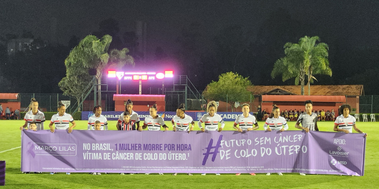 Time feminino do São Paulo faz campanha para prevenção de câncer de colo do útero