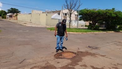Vereador Tiago Vargas solicita serviço de tapa-buracos na rua Sol Nascente com rua das Rosas