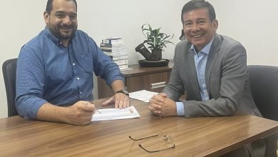 Vereador Villasanti se reúne com Secretário de Compras para agilizar início de obras em várias regiões da Capital