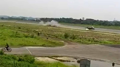 Aeronave explode após tentativa de manobra do filme “Top Gun” em Bangladesh; veja