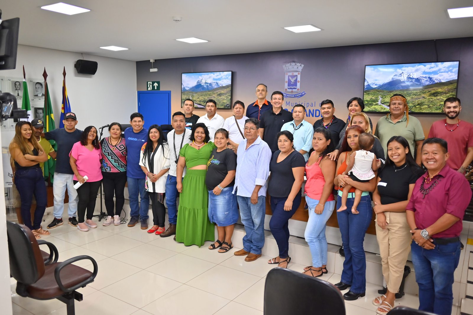 Comissão Permanente das Causas Indígenas discute instalação da primeira Escola Municipal Indígena de Campo Grande