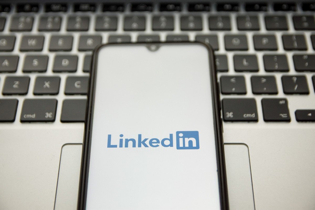 LinkedIn: como ficar 'invisível' e usar o app no modo privado