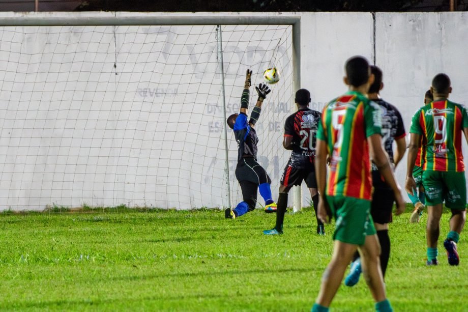 Campeões dos Campeonatos Varzeano e Amador de Futebol serão definidos neste final de semana