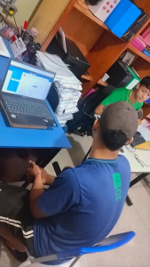Em Dourados, Grêmio Estudantil realiza ação para facilitar inscrições no Enem