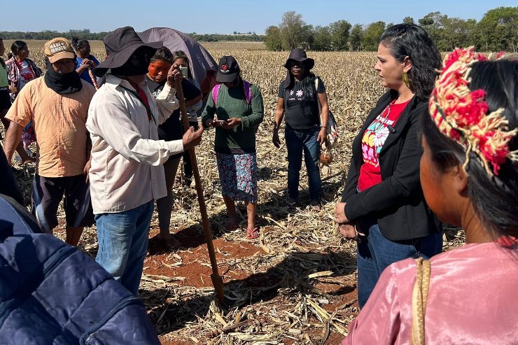 Gleice Jane visita retomada para mediar conflito e evitar novos confrontos