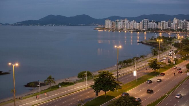 Florianópolis: os pontos fortes e os desafios da cidade mais competitiva do país