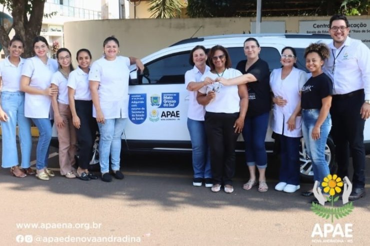 Nova Andradina: APAE recebe carro destinado por Zé Teixeira