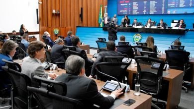 Deputados devem votar quatro projetos na última sessão da semana